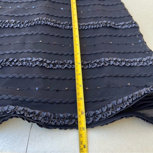 Tadashi black sequin detail cocktail party dress Women’s Size 8 - Picture 5 of 8